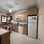 Вілла Alacati Stone House Fun - With Private Pool Чешме