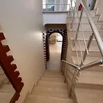 Alacati Stone House Fun - With Private Pool Вілла