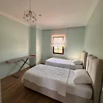 Alacati Stone House Fun - With Private Pool Чешме