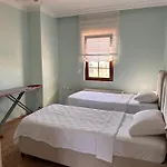Alacati Stone House Fun - With Private Pool Чешме