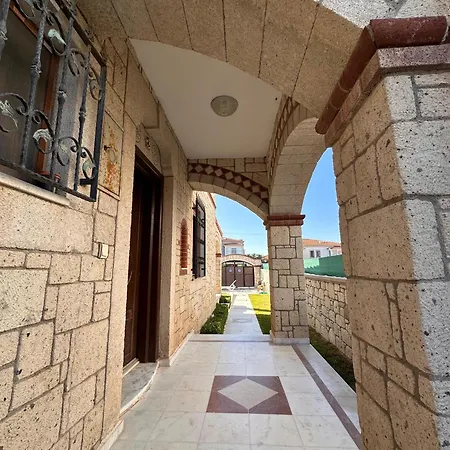Alacati Stone House Fun - With Private Pool