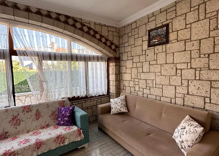 Alacati Stone House Fun - With Private Pool Vila *