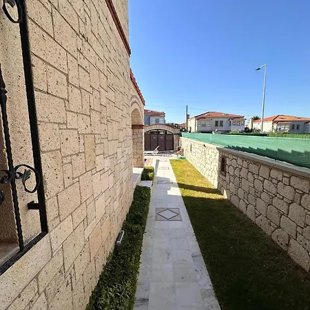 Villa Alacati Stone House Fun - With Private Pool