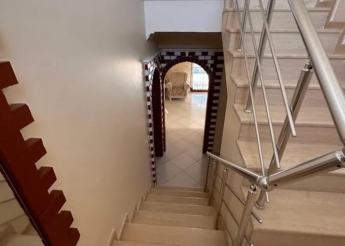 Alacati Stone House Fun - With Private Pool Villa