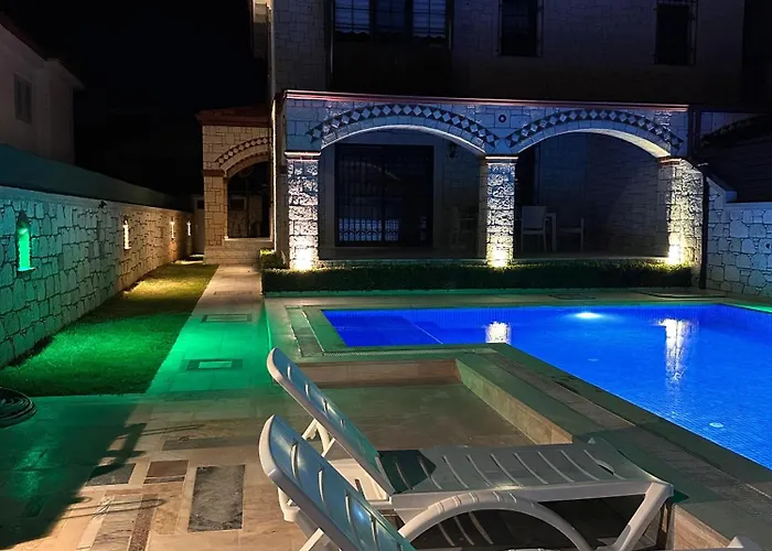 Villa Alacati Stone House Fun - With Private Pool